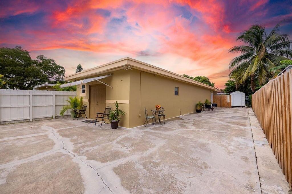 Private Suite In North Miami North Miami Beach Exterior foto